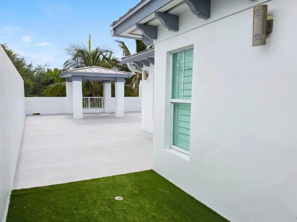 218 NE 15th Avenue #218 Fort Lauderdale, FL 33301