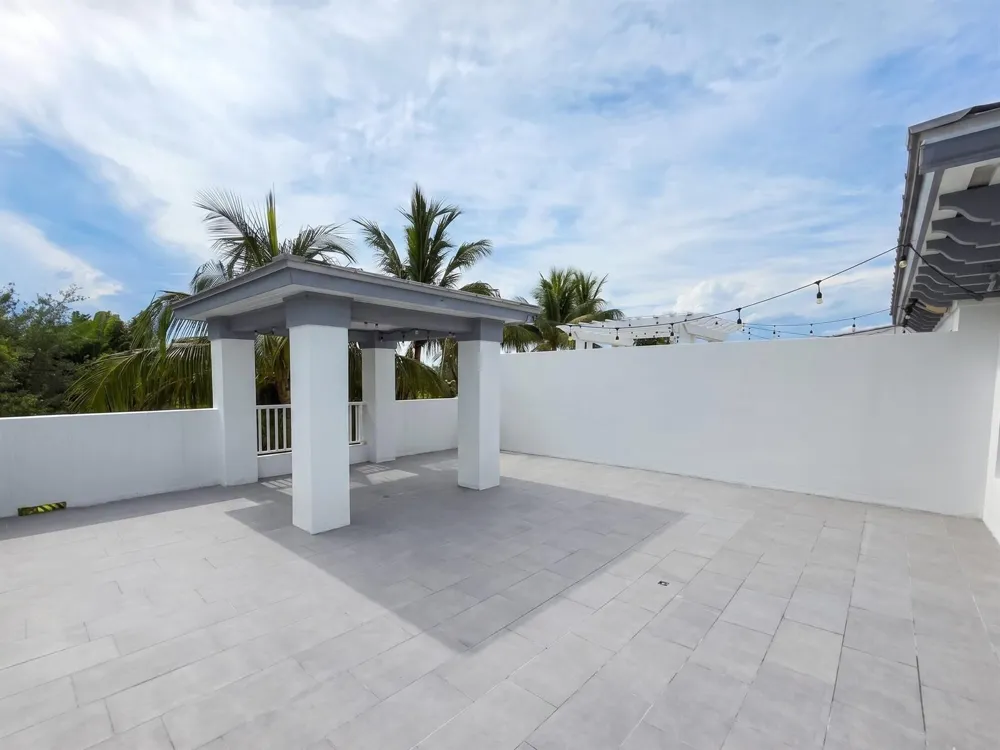 218 NE 15th Avenue #218 Fort Lauderdale, FL 33301