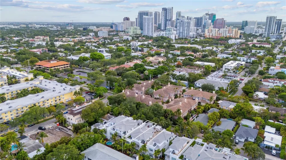 218 NE 15th Avenue #218 Fort Lauderdale, FL 33301