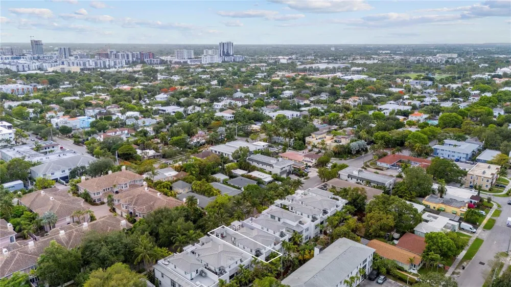 218 NE 15th Avenue #218 Fort Lauderdale, FL 33301