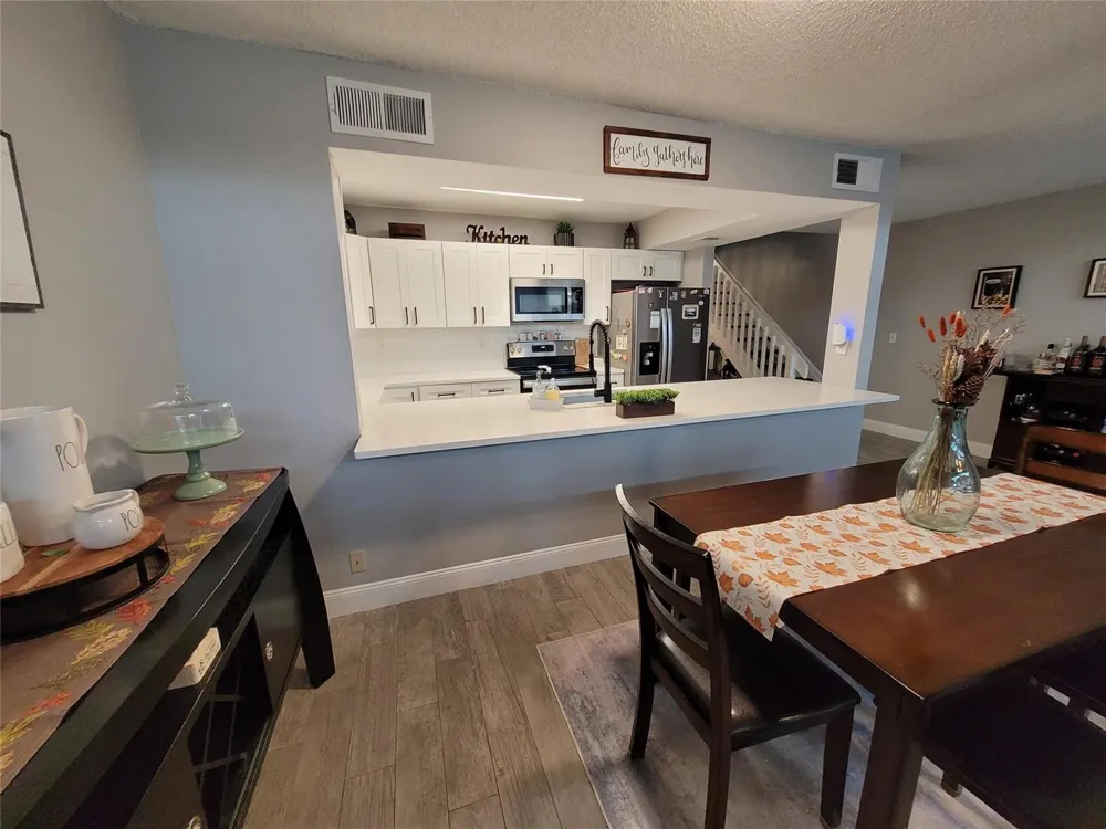 1146 University Drive Plantation, FL 33322