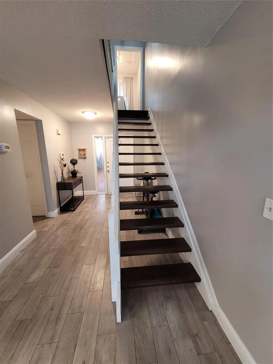 1146 University Drive Plantation, FL 33322