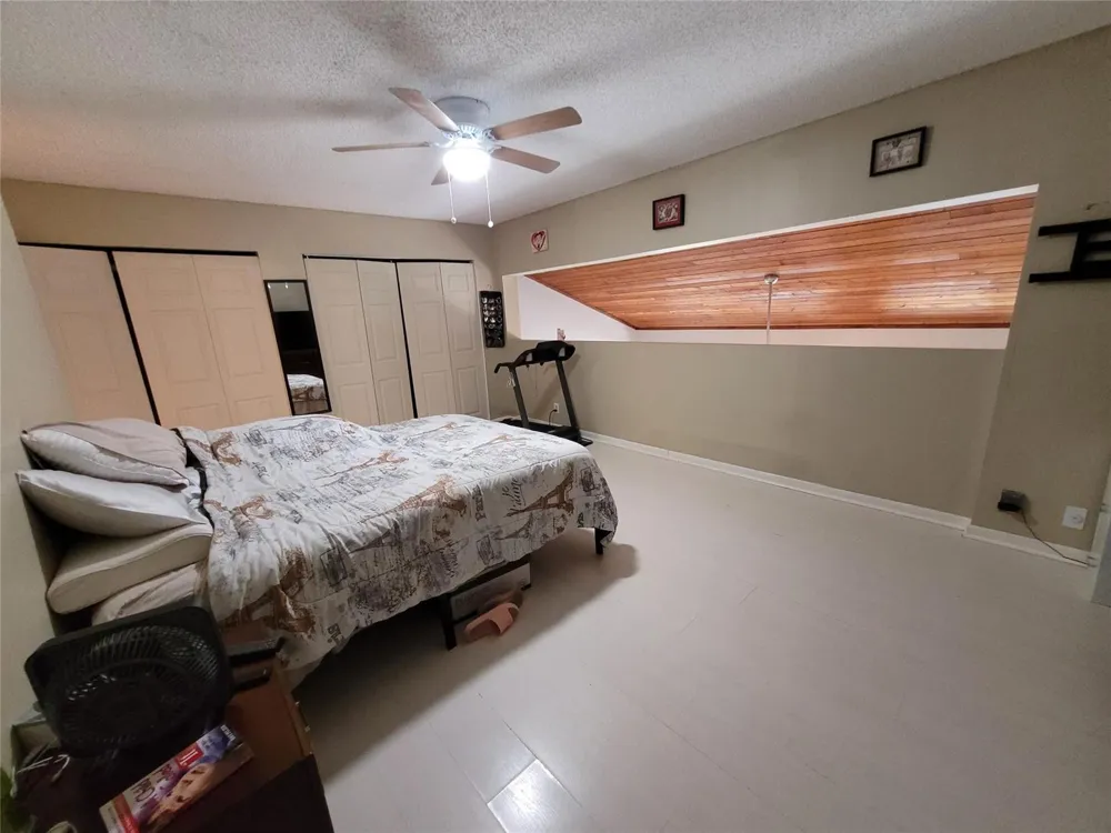 1146 University Drive Plantation, FL 33322