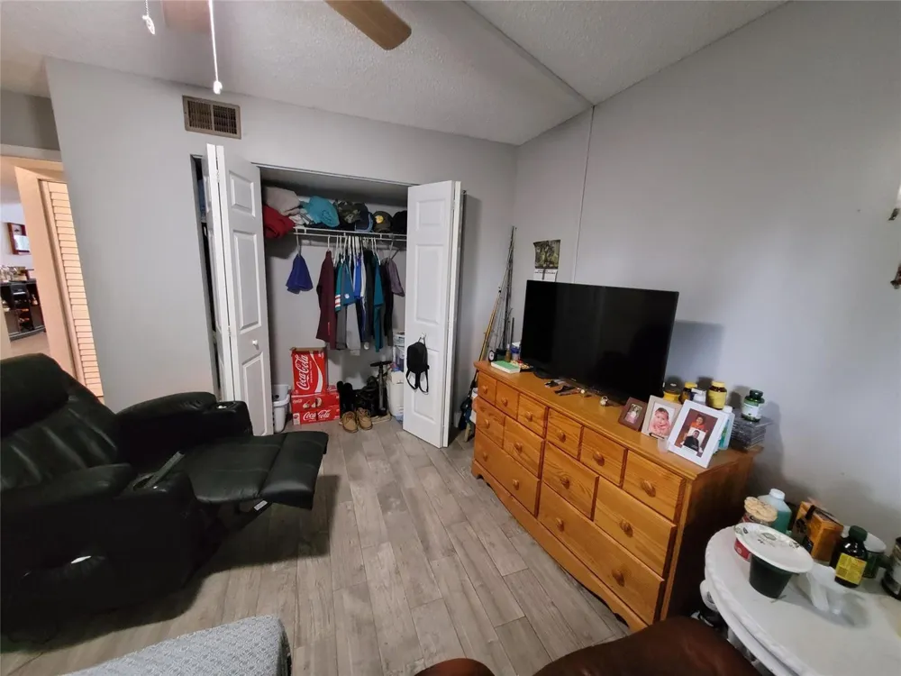 1146 University Drive Plantation, FL 33322