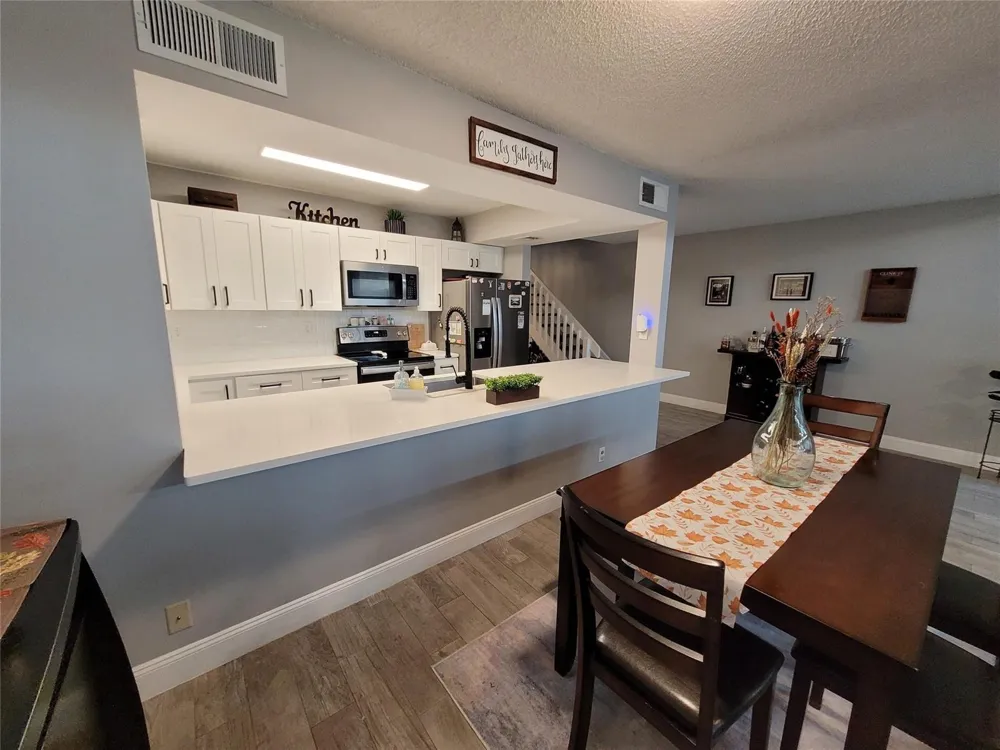 1146 University Drive Plantation, FL 33322