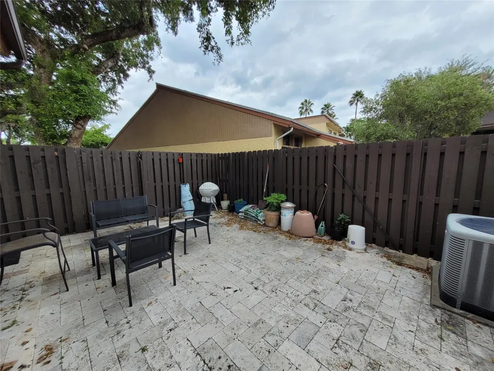 1146 University Drive Plantation, FL 33322