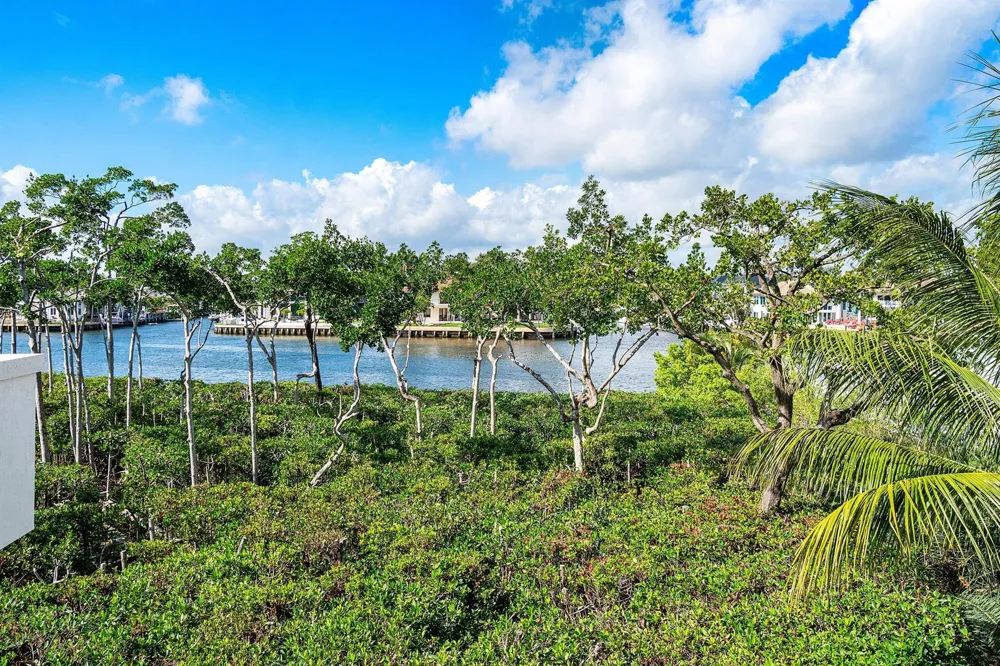 3200 S Ocean Boulevard #201 Highland Beach, FL 33487