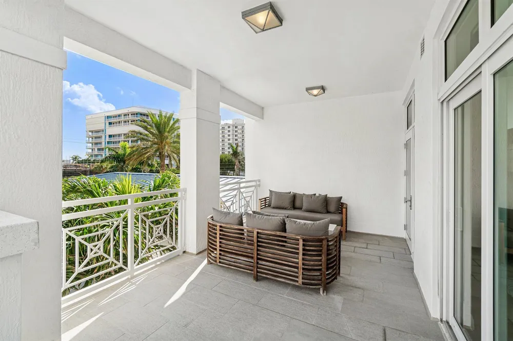 3200 S Ocean Boulevard #201 Highland Beach, FL 33487