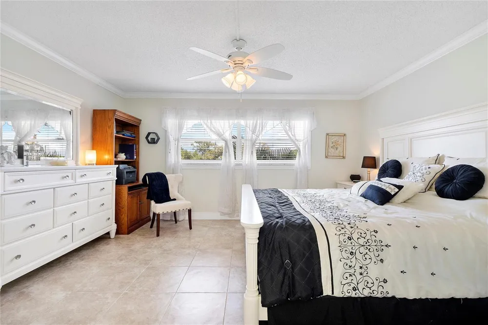 7807 Golf Circle Drive #211 Margate, FL 33063