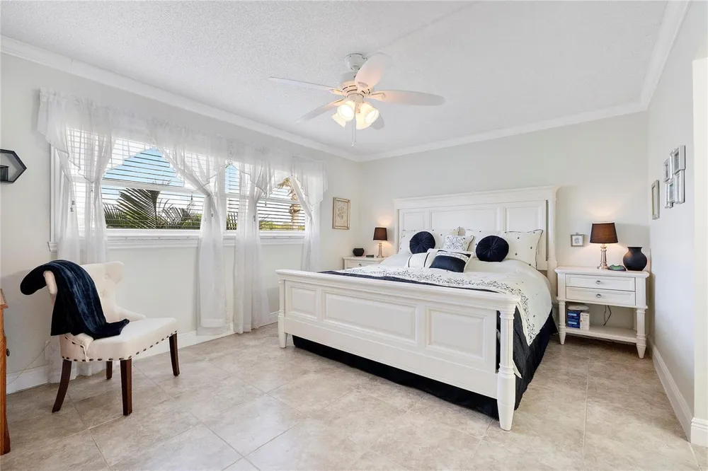 7807 Golf Circle Drive #211 Margate, FL 33063