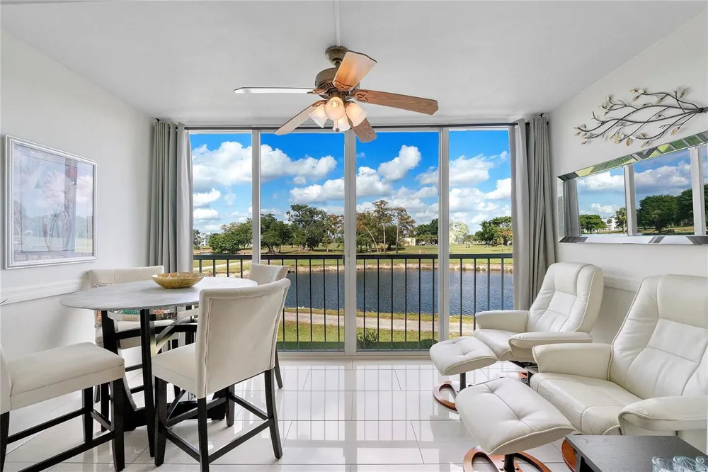 7807 Golf Circle Drive #211 Margate, FL 33063