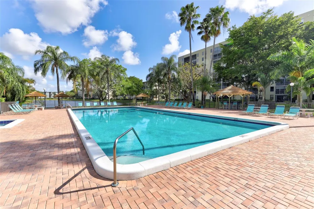 2236 Cypress Bend Drive #508 Pompano Beach, FL 33069