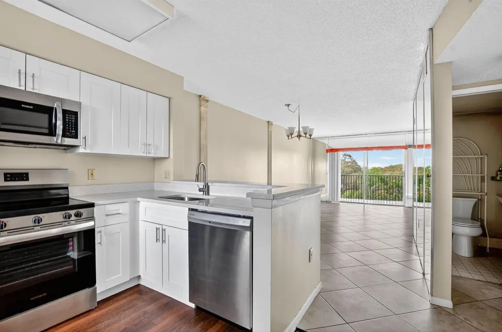2236 Cypress Bend Drive #508 Pompano Beach, FL 33069