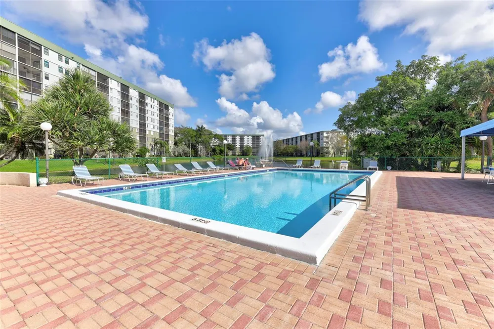 2236 Cypress Bend Drive #508 Pompano Beach, FL 33069