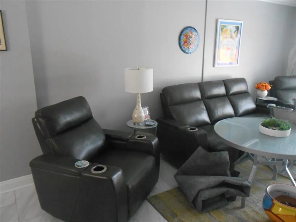4540 Ocean Drive #210 Lauderdale By The Sea, FL 33308