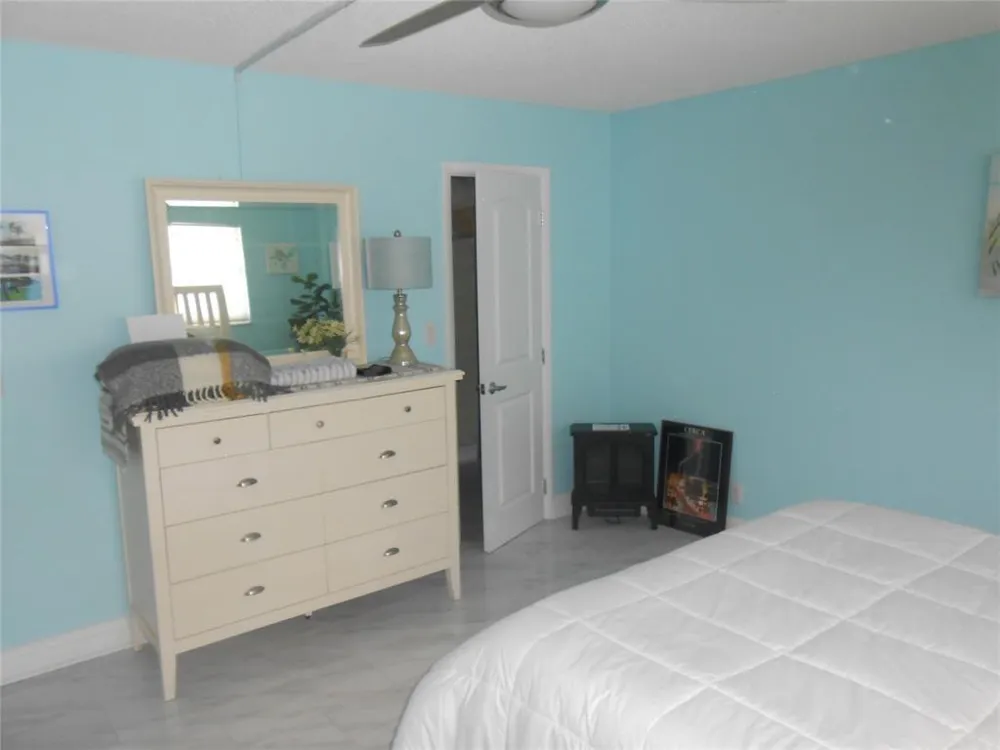 4540 Ocean Drive #210 Lauderdale By The Sea, FL 33308