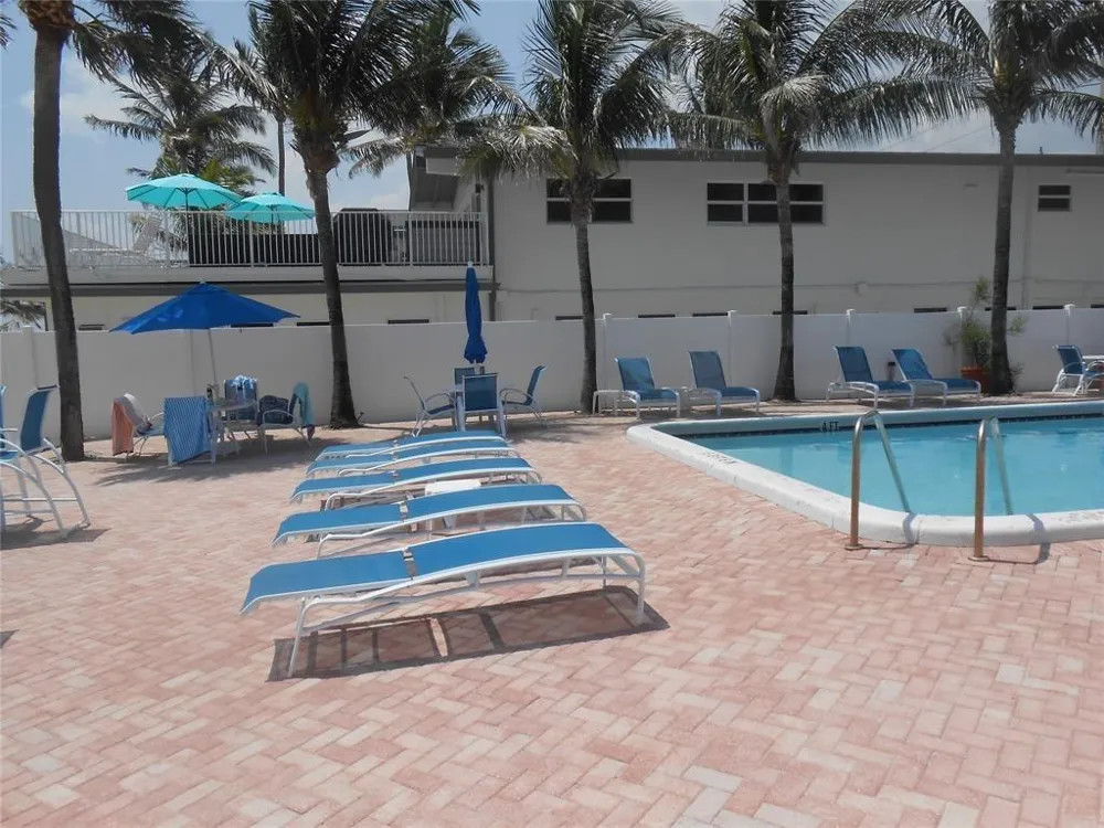 4540 Ocean Drive #210 Lauderdale By The Sea, FL 33308