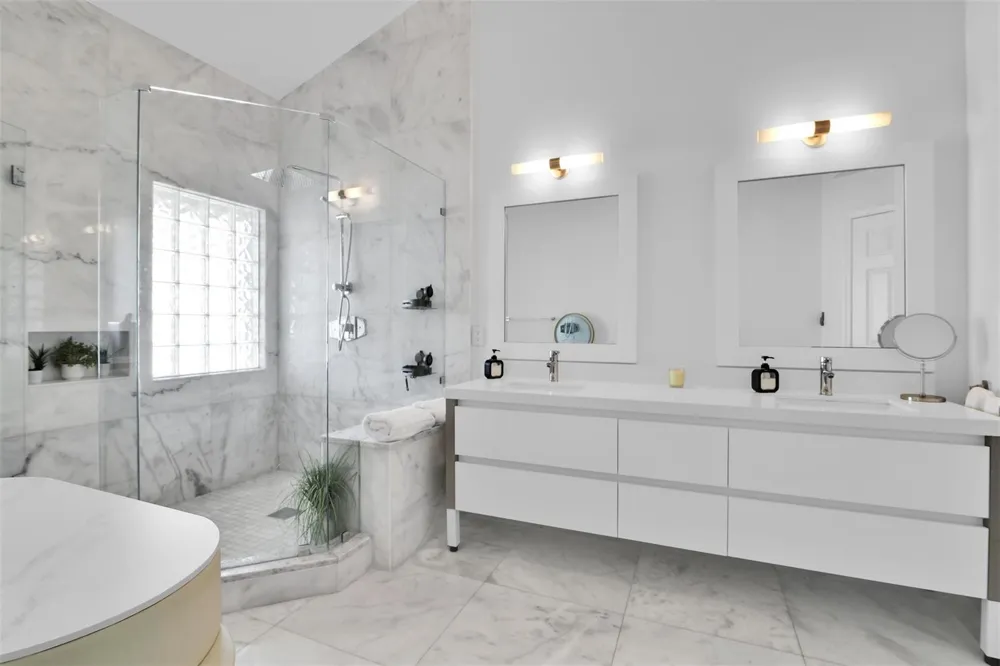 1035 Boca Cove Lane Highland Beach, FL 33487