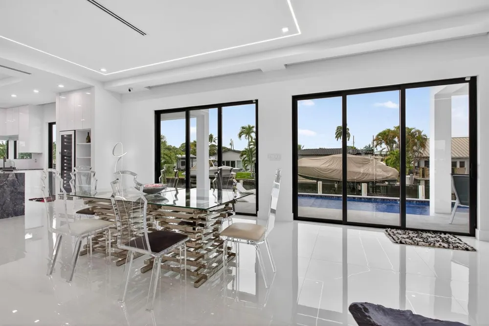 1205 Avocado Isle Fort Lauderdale, FL 33315
