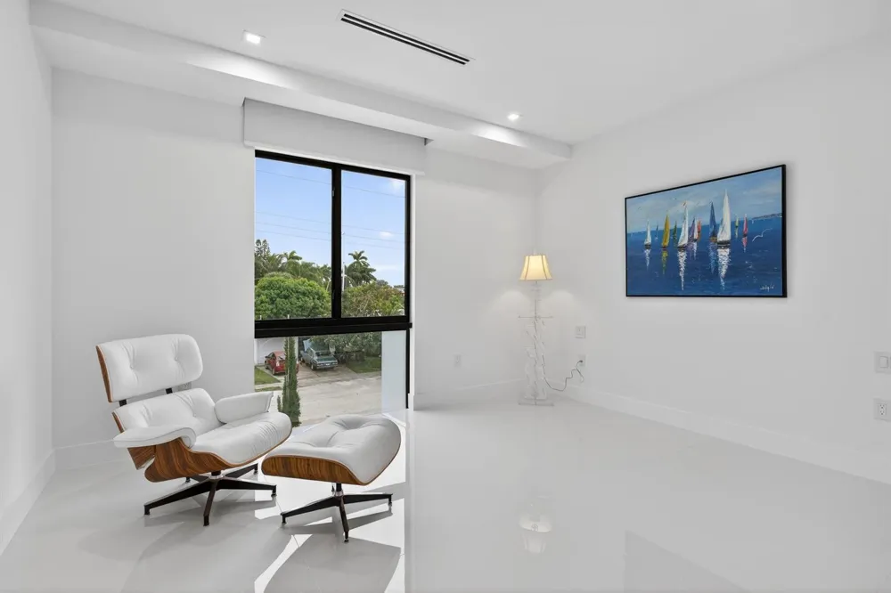 1205 Avocado Isle Fort Lauderdale, FL 33315