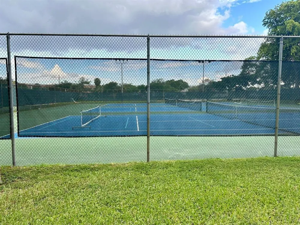 2304 S Cypress Bend Drive #615 Pompano Beach, FL 33069