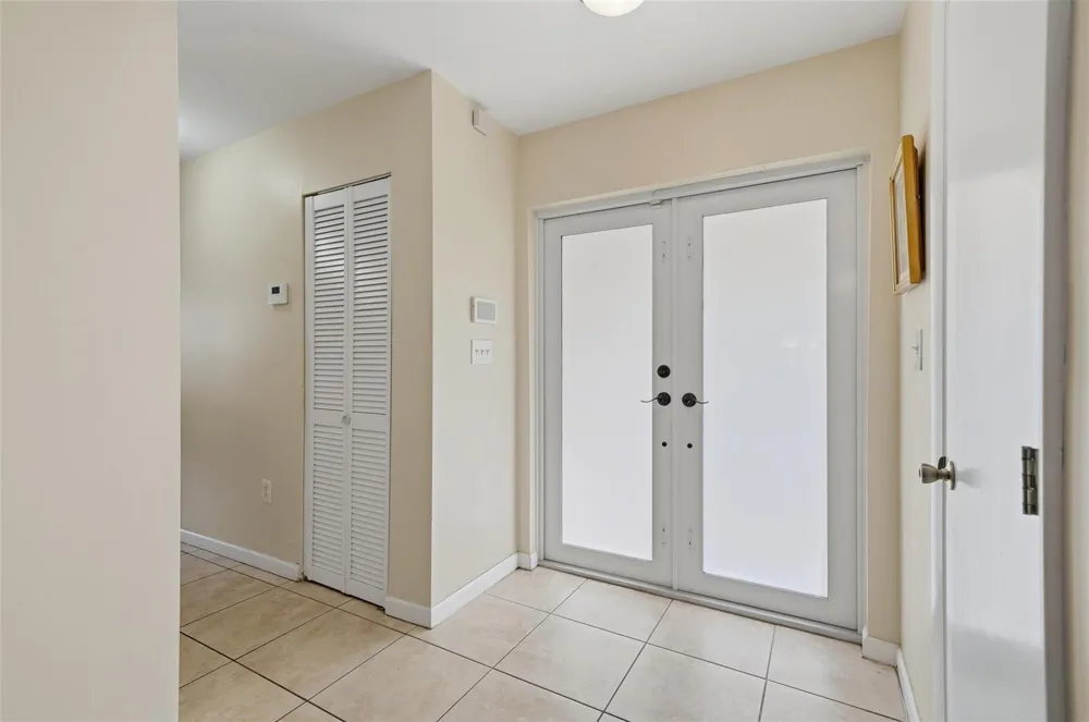16921 SW 92nd Court Palmetto Bay, FL 33157
