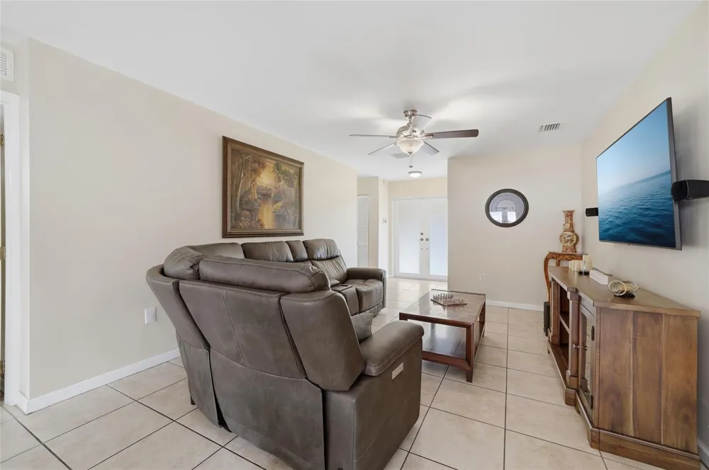 16921 SW 92nd Court Palmetto Bay, FL 33157