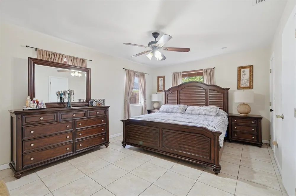 16921 SW 92nd Court Palmetto Bay, FL 33157