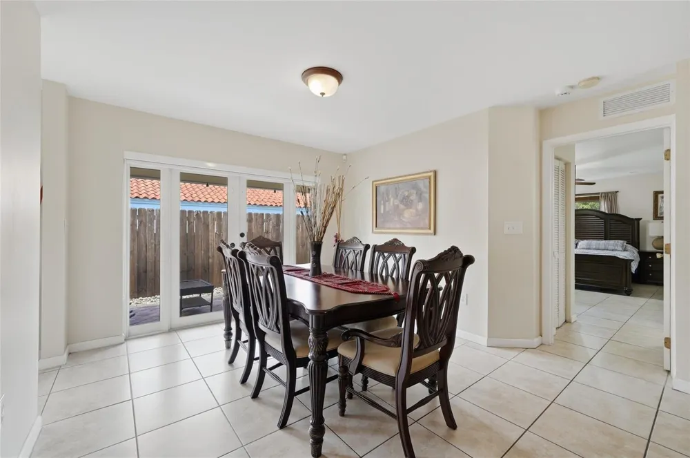 16921 SW 92nd Court Palmetto Bay, FL 33157