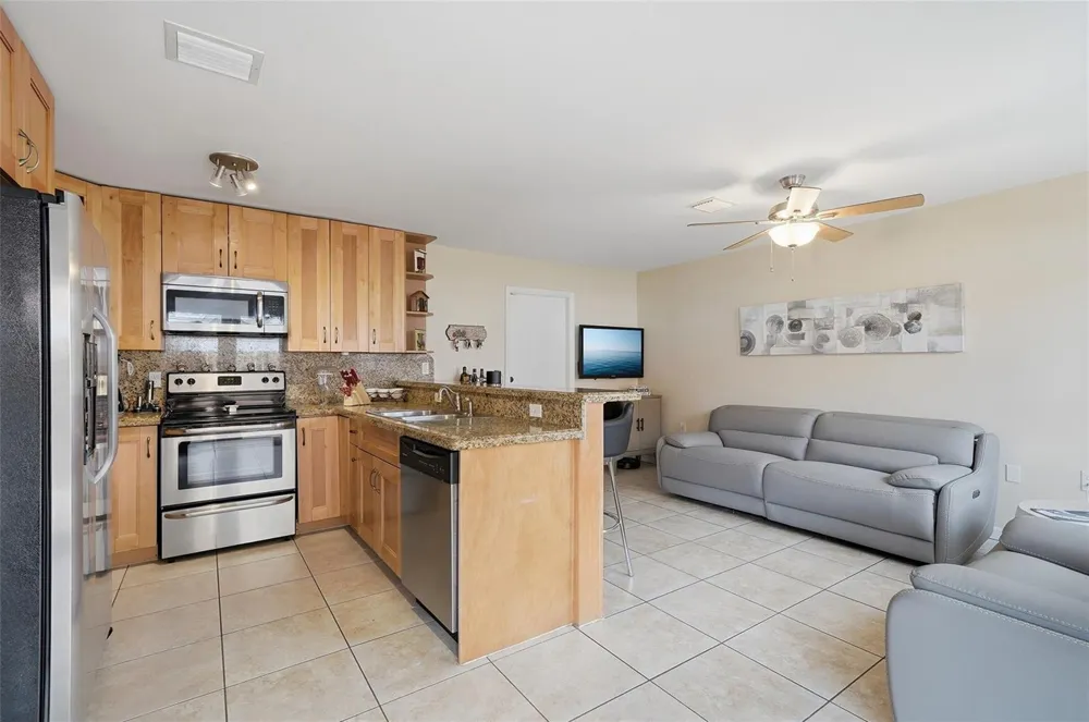 16921 SW 92nd Court Palmetto Bay, FL 33157