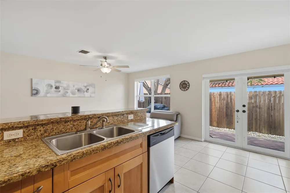 16921 SW 92nd Court Palmetto Bay, FL 33157