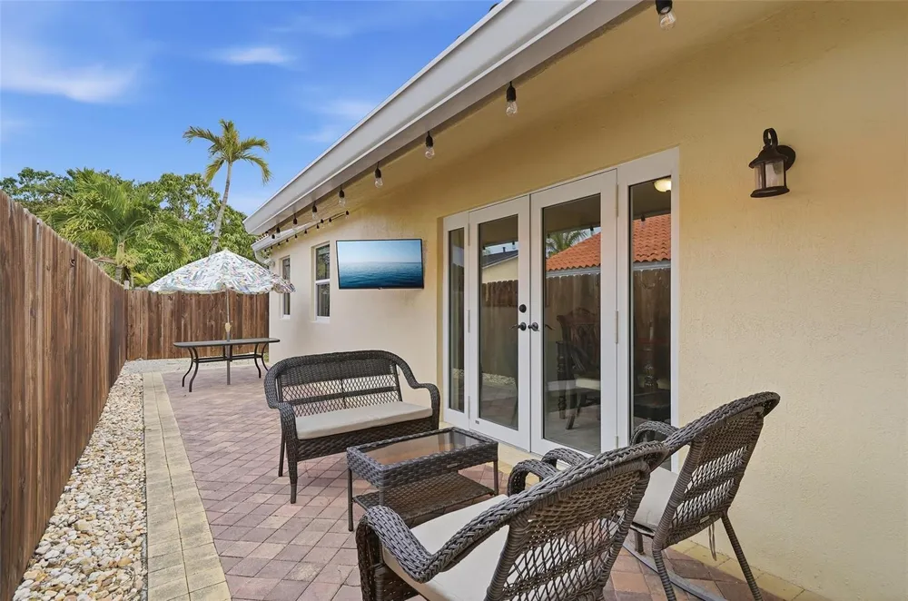 16921 SW 92nd Court Palmetto Bay, FL 33157