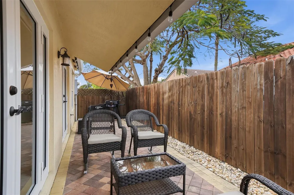 16921 SW 92nd Court Palmetto Bay, FL 33157