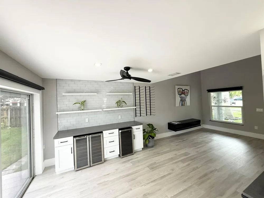133 SW 159th Way Sunrise, FL 33326