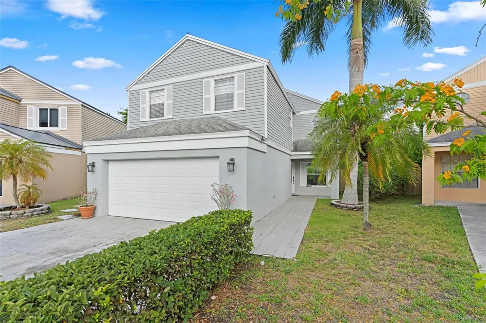 133 SW 159th Way Sunrise, FL 33326