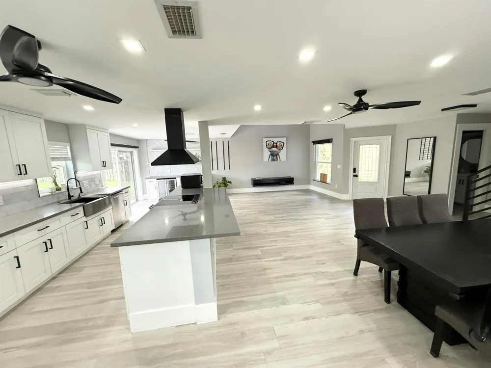 133 SW 159th Way Sunrise, FL 33326