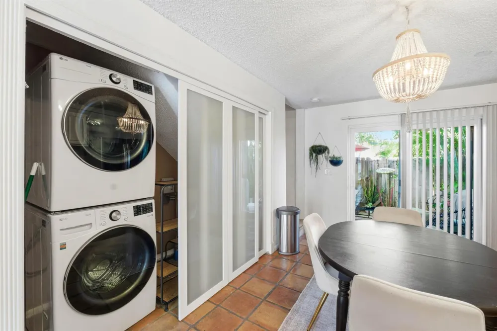1917 NE 3rd Street #104 Deerfield Beach, FL 33441