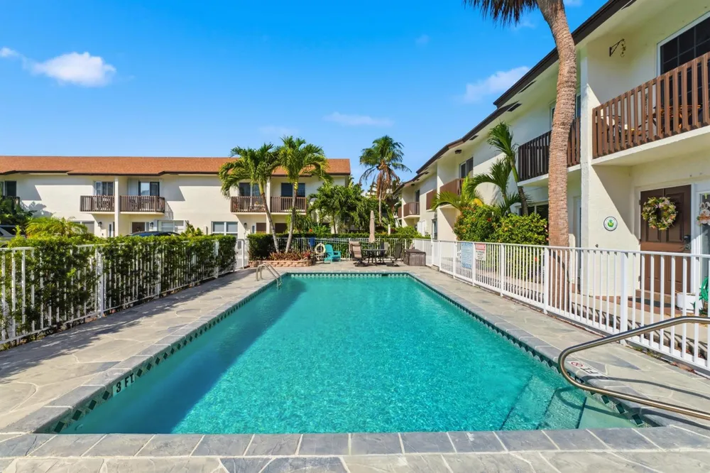 1917 NE 3rd Street #104 Deerfield Beach, FL 33441