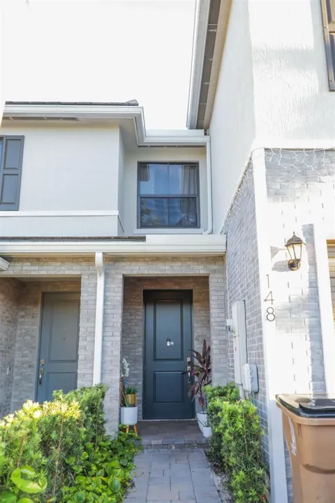 148 SE 5th Court