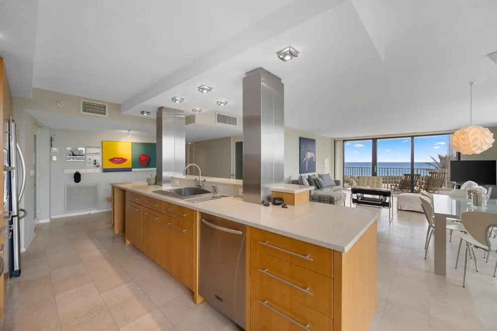 3360 S Ocean Boulevard #3 G I Palm Beach, FL 33480