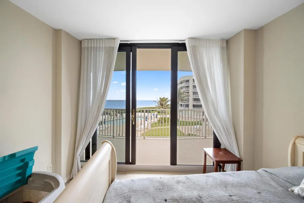 3360 S Ocean Boulevard #3 G I Palm Beach, FL 33480