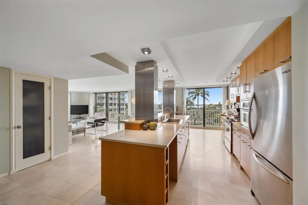 3360 S Ocean Boulevard #3 G I Palm Beach, FL 33480
