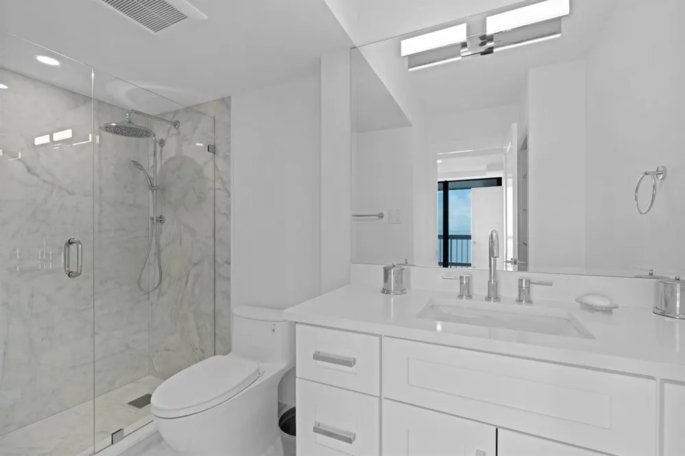 5380 Ocean Drive #10d Riviera Beach, FL 33404