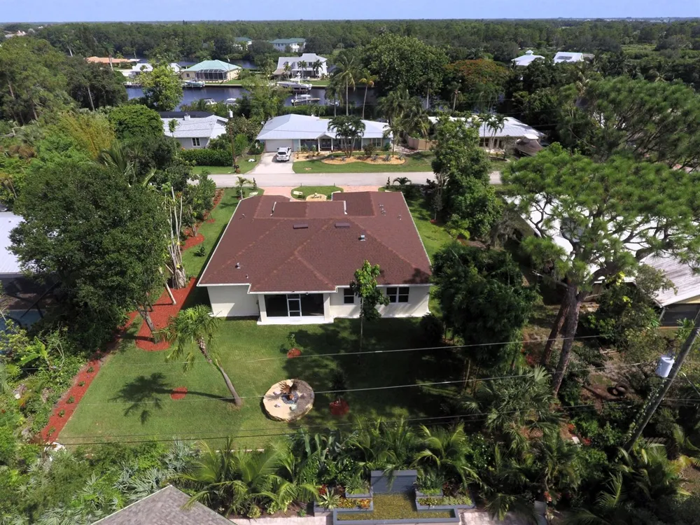 567 SW Hidden River Avenue Palm City, FL 34990