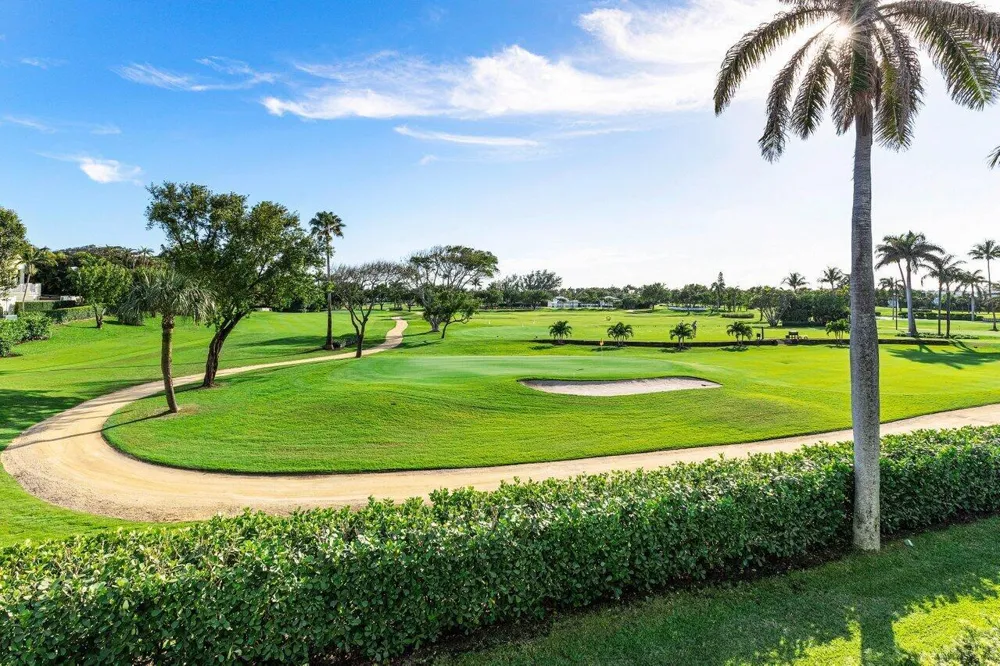 200 Little Club Road #10 Gulf Stream, FL 33483