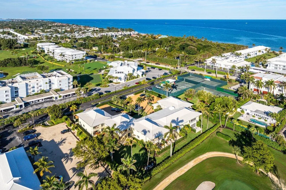 200 Little Club Road #10 Gulf Stream, FL 33483