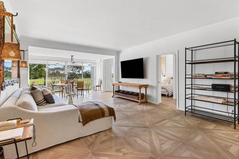 200 Little Club Road #10 Gulf Stream, FL 33483