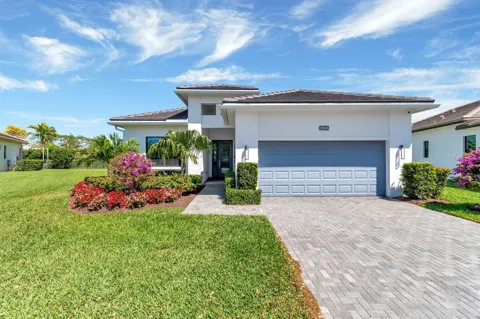 15808 Amelia Terrace