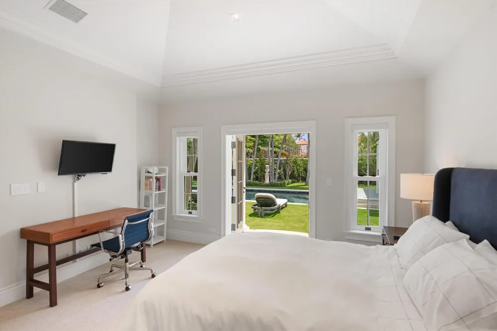 750 S County Road Palm Beach, FL 33480