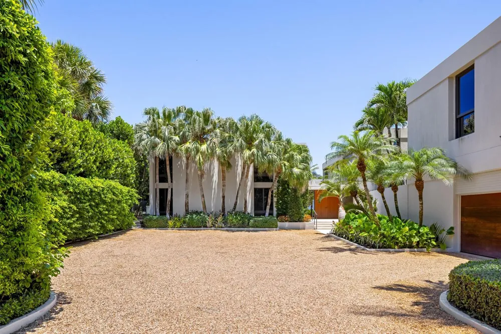 1446 Ocean Boulevard Palm Beach, FL 33480
